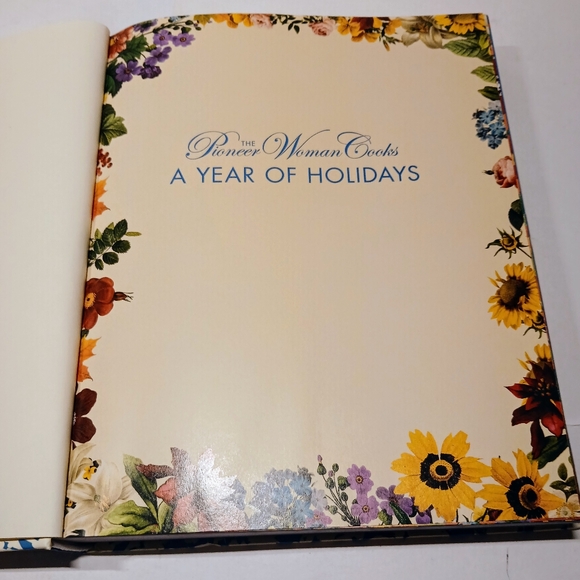 PIONEER WOMAN Cooks - A YEAR OF HOLIDAYS 140 Step by Step Recipes By Ree Drumond - Picture 5 of 12